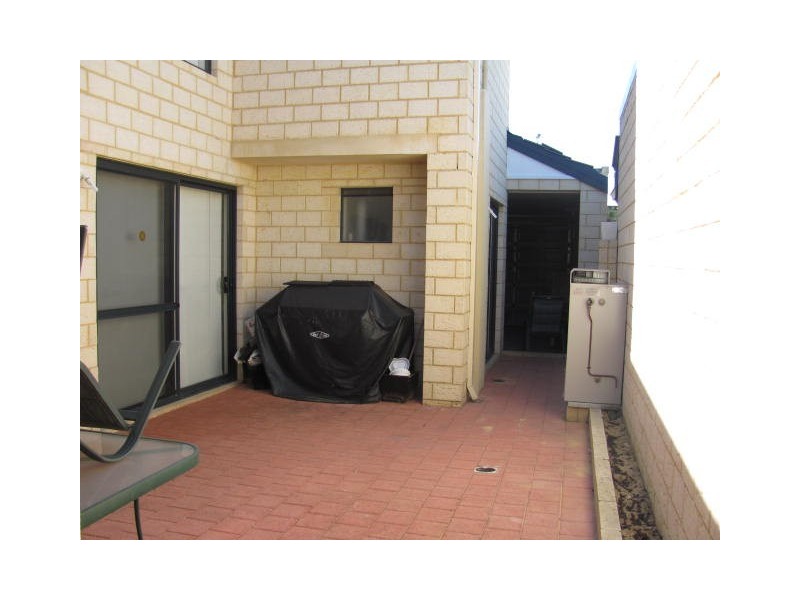 15 Bennett Brook, Greenfields WA 6210