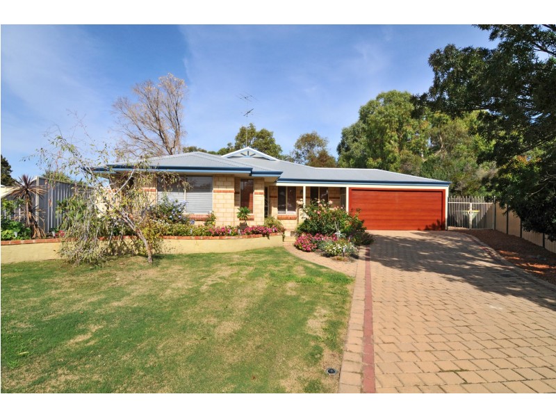 6 Ferndown Retreat, Meadow Springs WA 6210