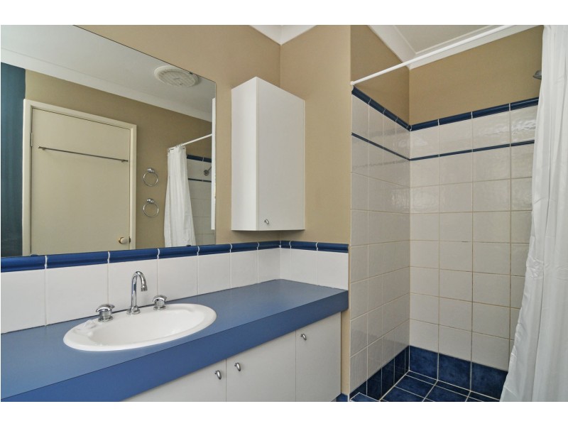 6 Ferndown Retreat, Meadow Springs WA 6210