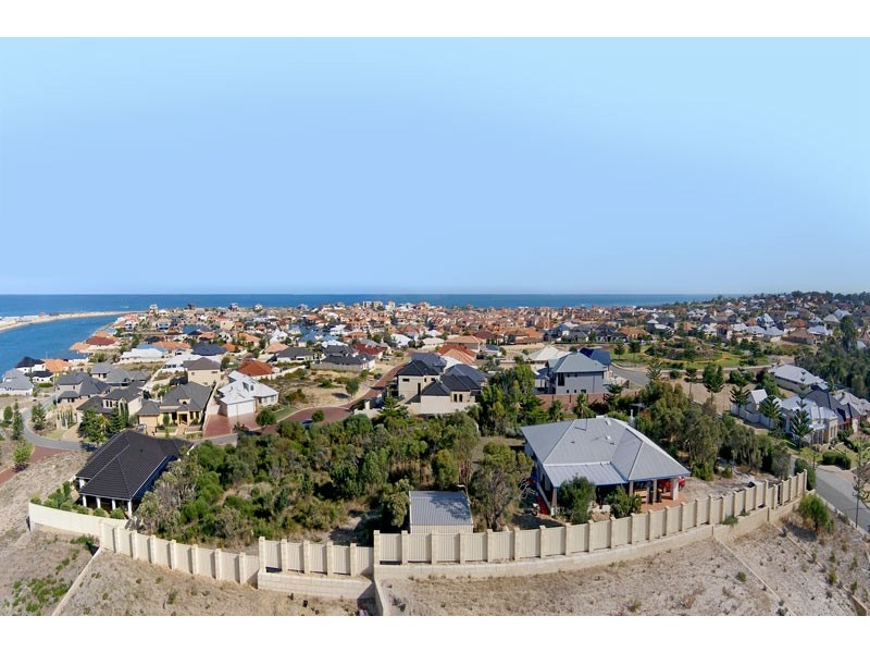 17 Princeton Drive, Wannanup WA 6210