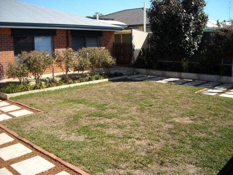 2 Peppertree Close, Wannanup WA 6210