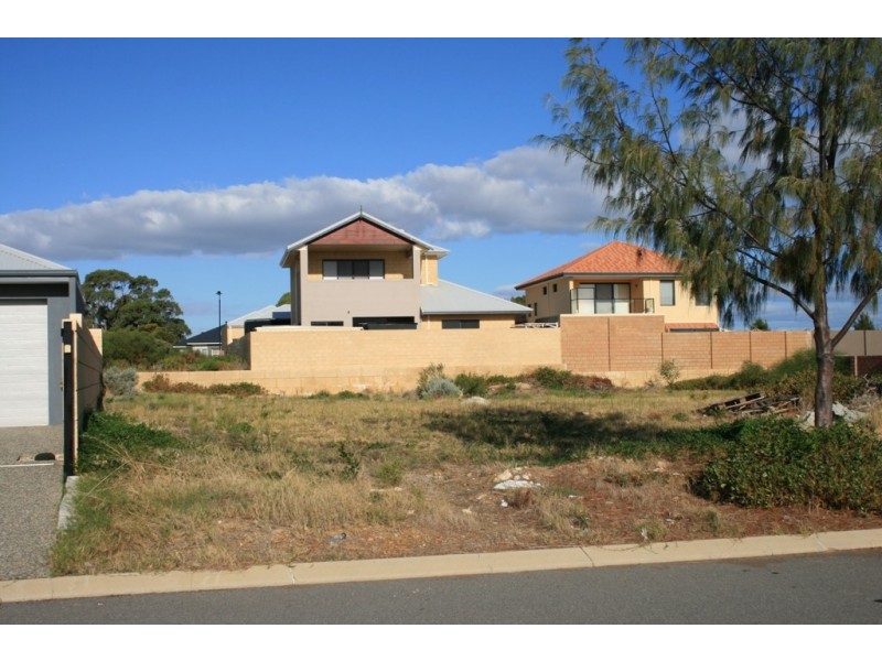 7 Crowsnest Terrace, PORT BOUVARD, Wannanup WA 6210