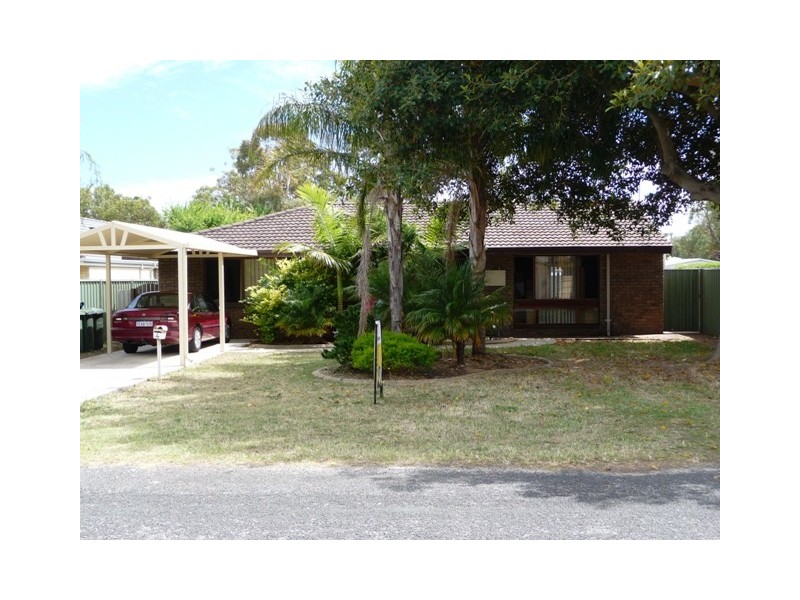 1/4 Duncan Road, Coodanup WA 6210