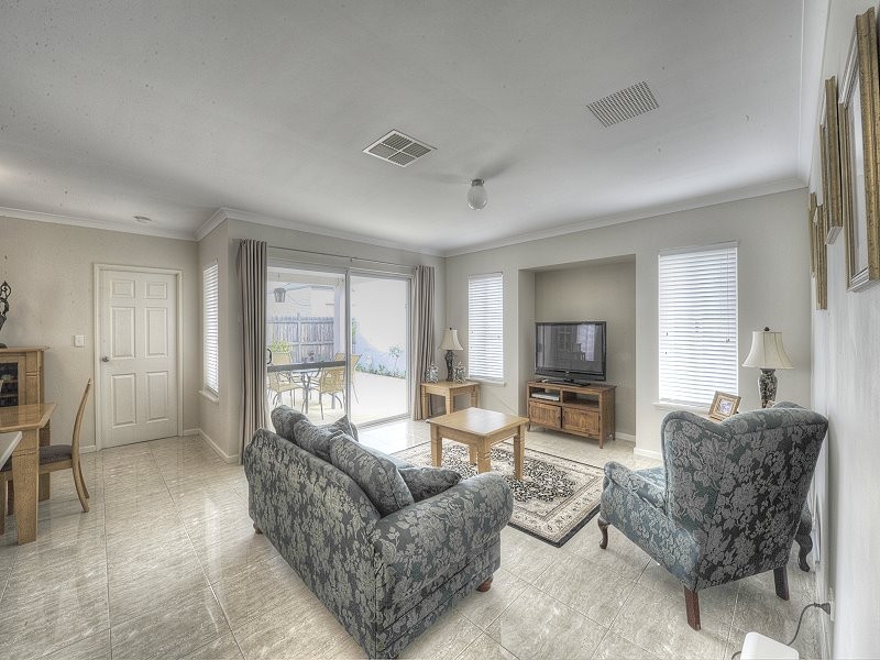 7 Pacifica Way, Dudley Park WA 6210