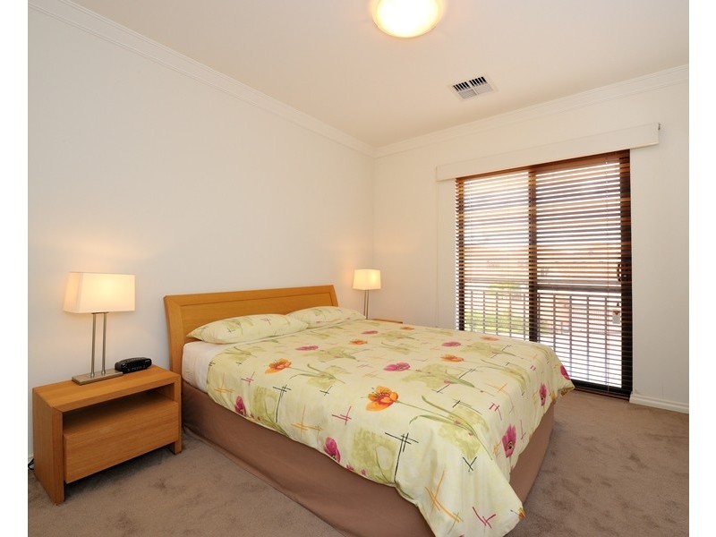 12/7 Village Mews, Wannanup WA 6210