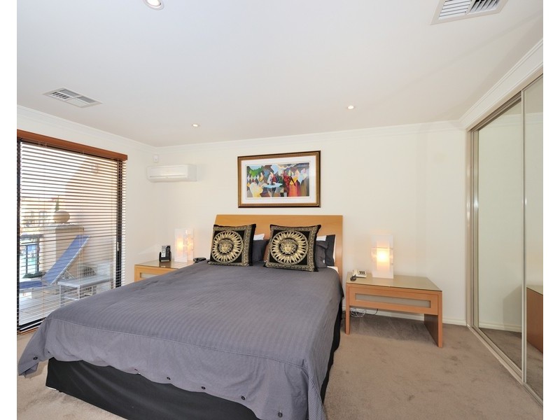 12/7 Village Mews, Wannanup WA 6210