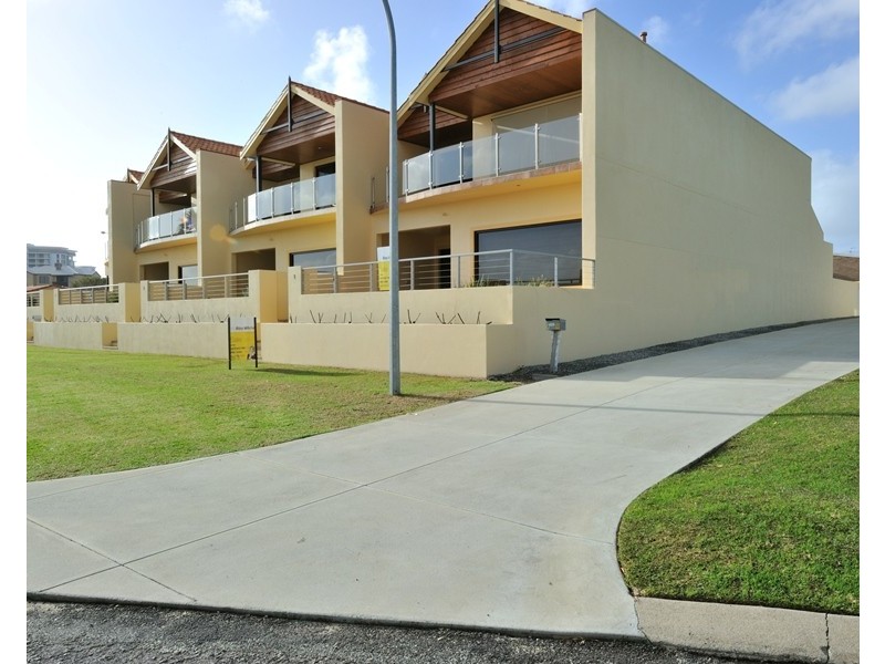 1/10 Winjan Place, Dudley Park WA 6210