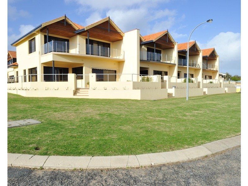 1/10 Winjan Place, Dudley Park WA 6210