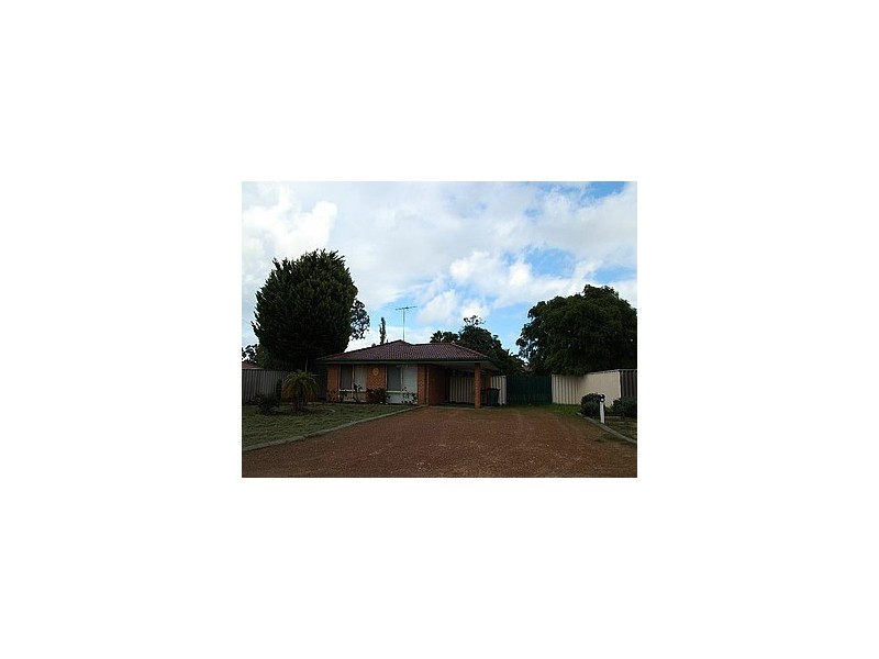 17 Casula Ave, Coodanup WA 6210