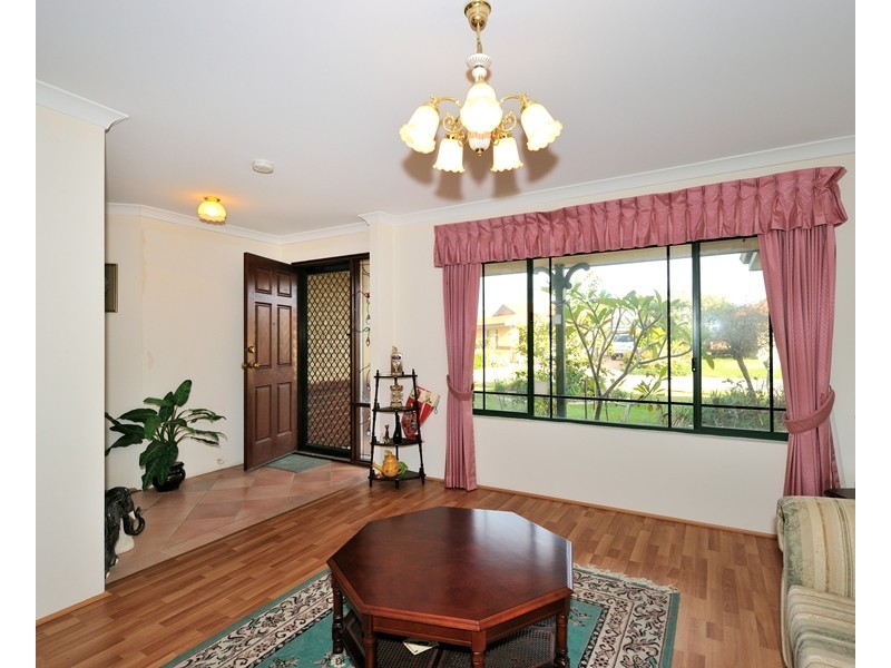 2 Birtles Grove, Erskine WA 6210