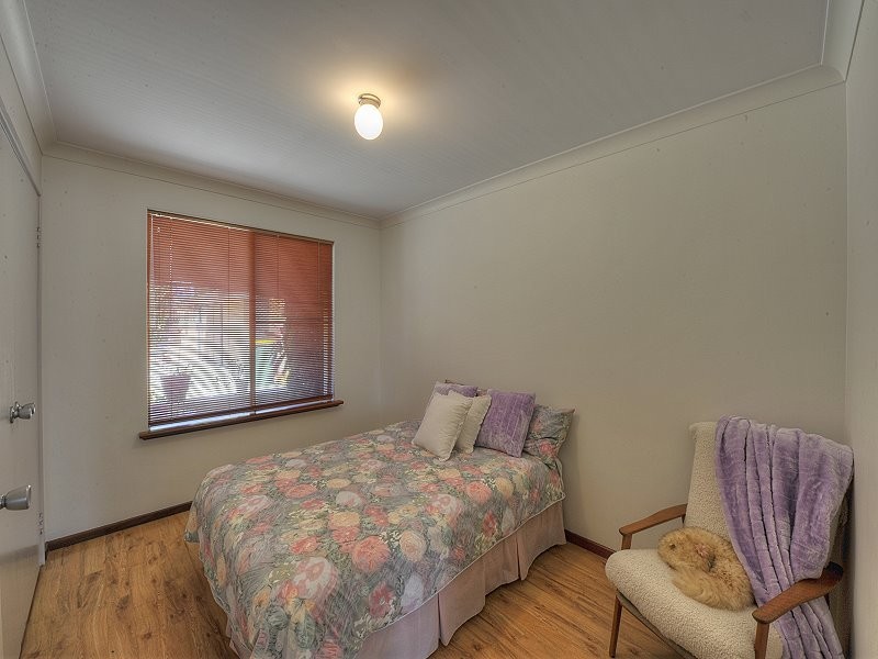 44 Waterside Drive, Dudley Park WA 6210