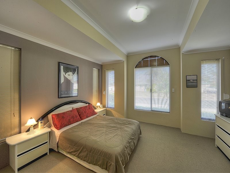 38 Exchequer Avenue, Greenfields WA 6210