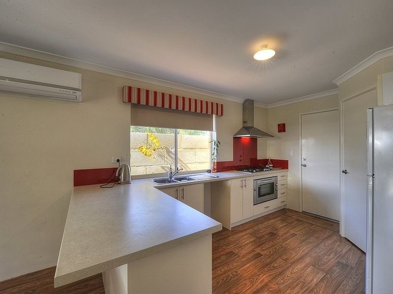 9 Honeydew Trail, Wannanup WA 6210