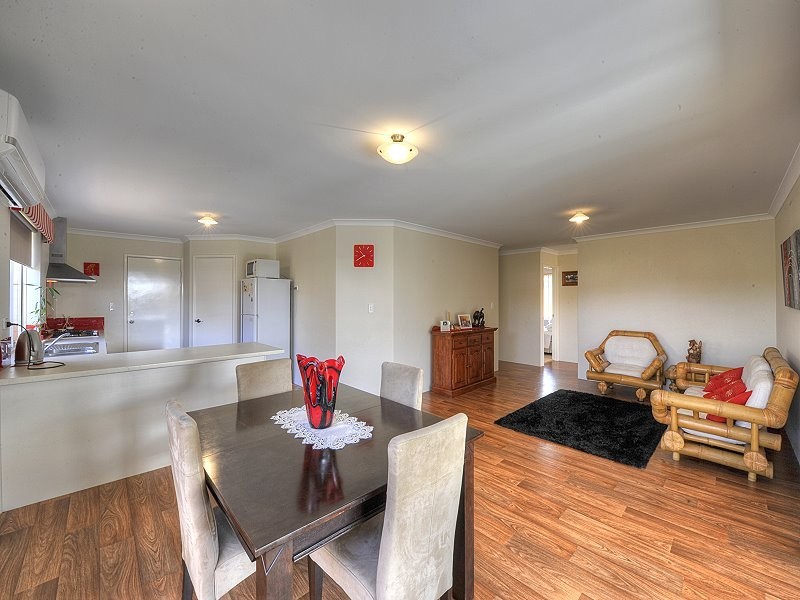 9 Honeydew Trail, Wannanup WA 6210