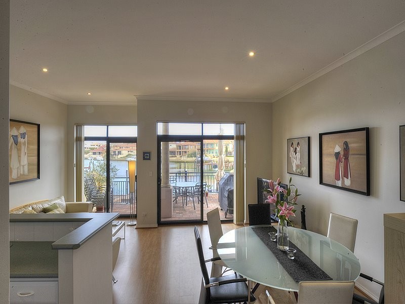 13/7 Village Mews, Wannanup WA 6210