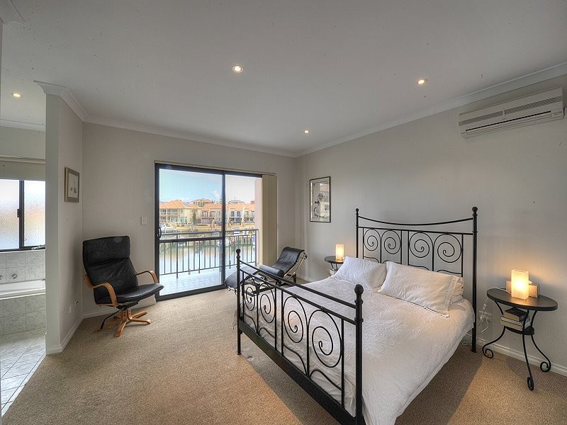 13/7 Village Mews, Wannanup WA 6210