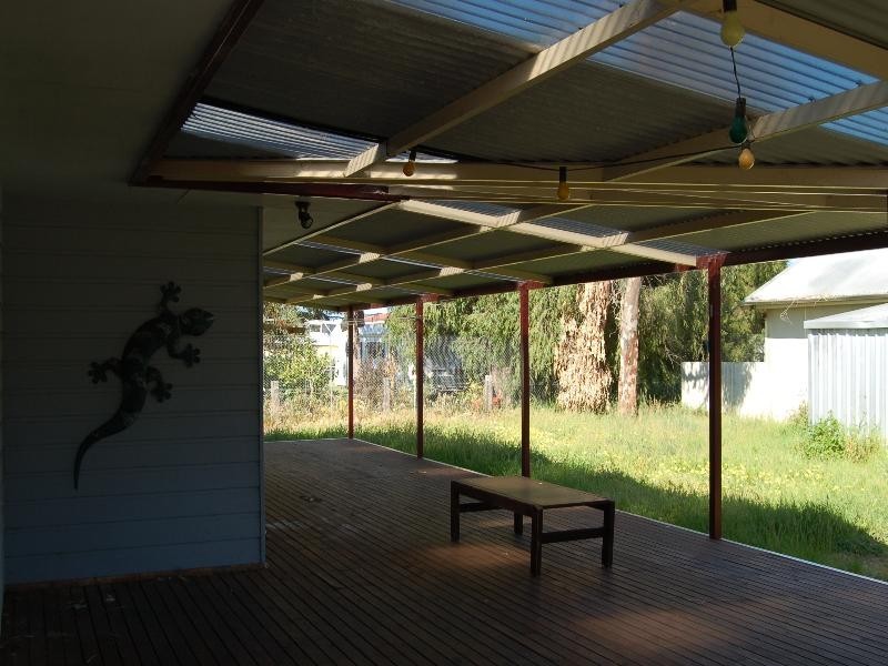 14 Silverton Cres, Erskine WA 6210