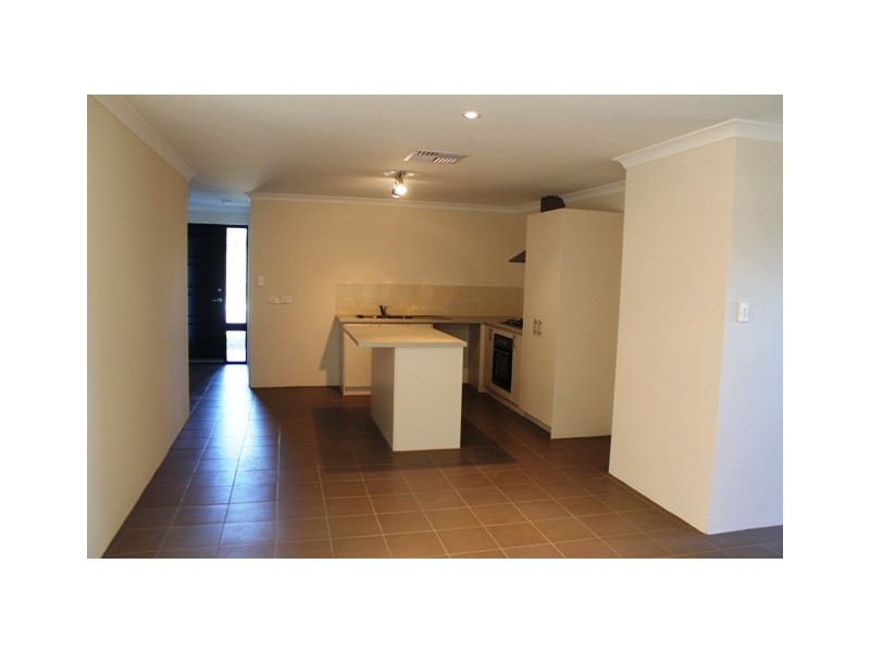 UNIT 1/14 ANSTRUTHER ROAD, Mandurah WA 6210