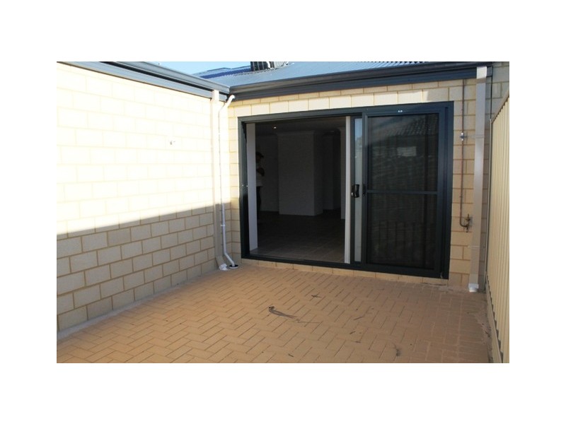 UNIT 1/14 ANSTRUTHER ROAD, Mandurah WA 6210