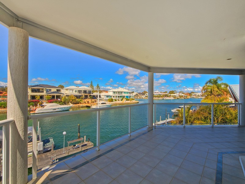 17 Cambria Island Retreat, Halls Head WA 6210