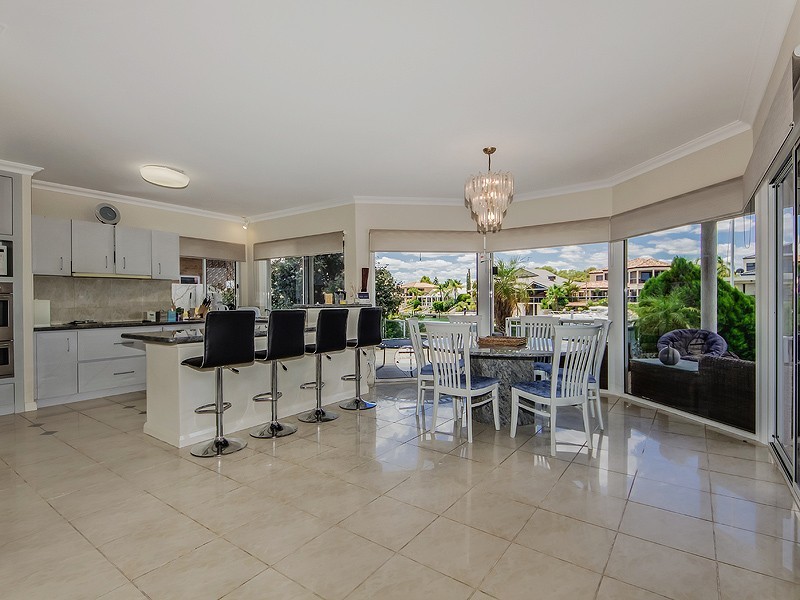 17 Cambria Island Retreat, Halls Head WA 6210