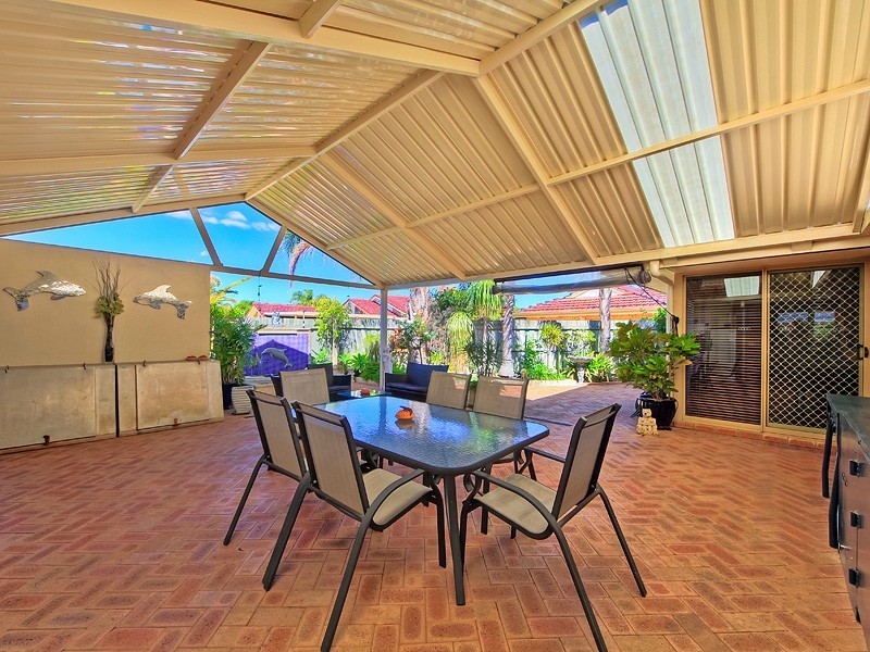 53 Blackwood Parade, Dudley Park WA 6210