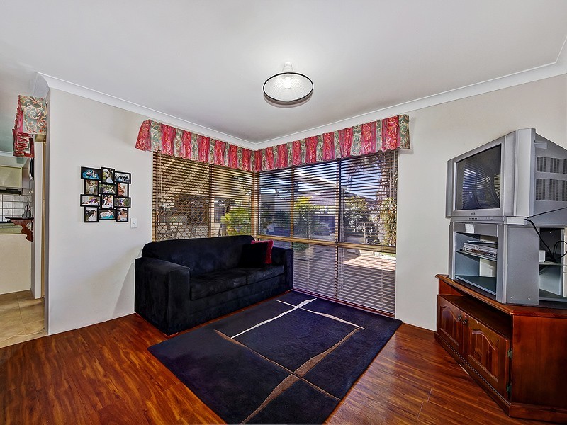 53 Blackwood Parade, Dudley Park WA 6210