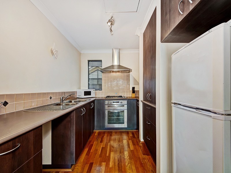 5/18 Davey Street, Mandurah WA 6210