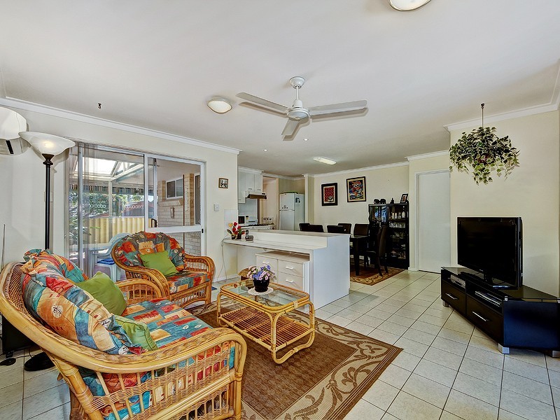 50 Luckhurst Drive, Mandurah WA 6210
