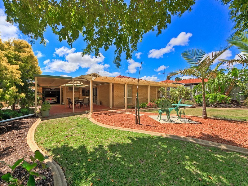50 Luckhurst Drive, Mandurah WA 6210
