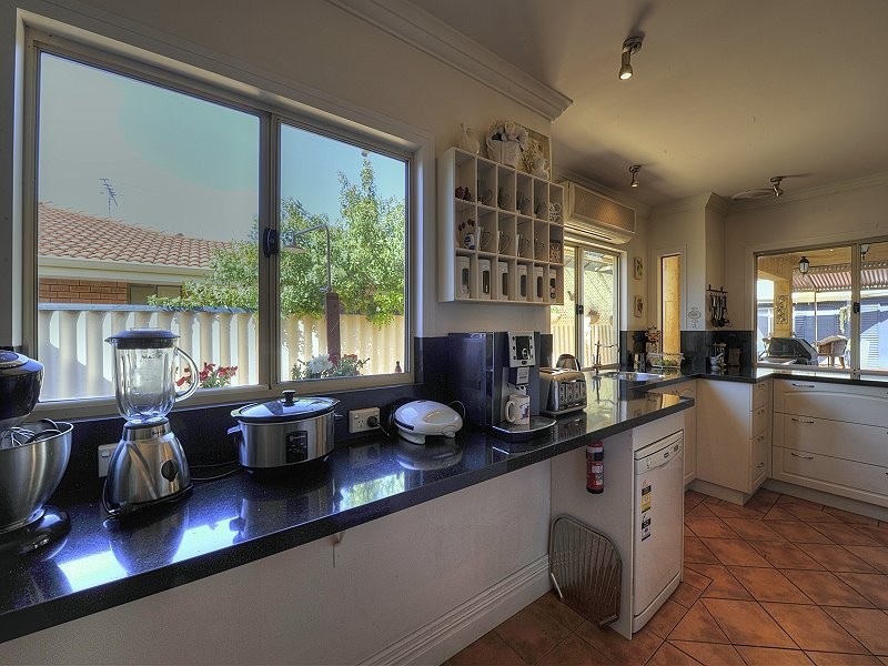 21 CLYTIE ROAD, Silver Sands WA 6210