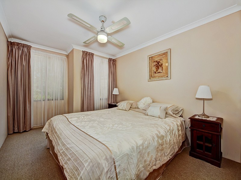 17 Voyager Close, PORT BOUVARD, Wannanup WA 6210