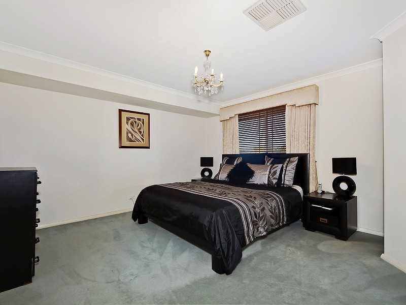 61 Casuarina Drive, Halls Head WA 6210