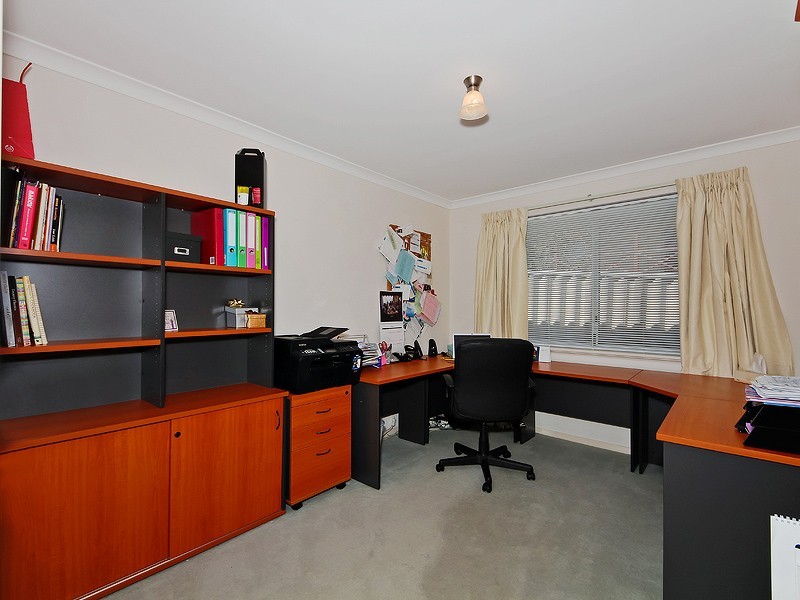 61 Casuarina Drive, Halls Head WA 6210