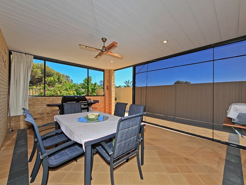 8 Greenshank Mews, PORT BOUVARD, Wannanup WA 6210