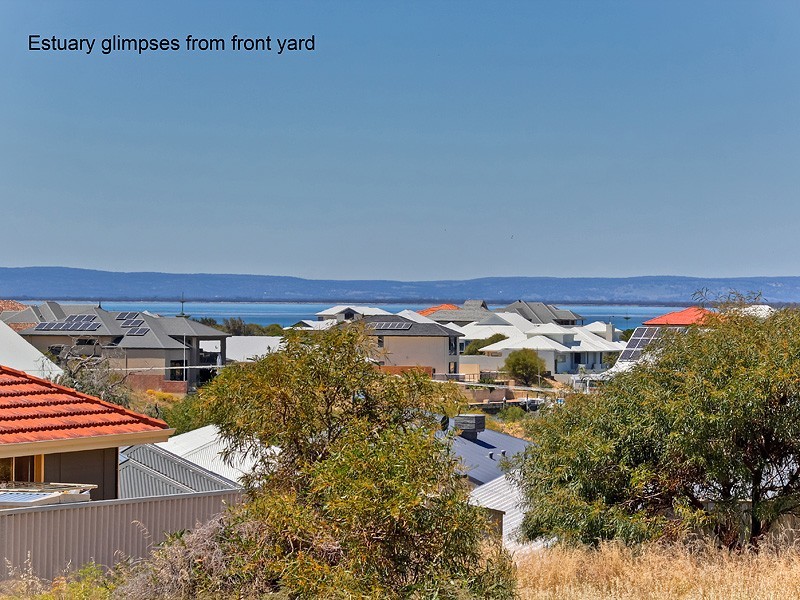 8 Greenshank Mews, PORT BOUVARD, Wannanup WA 6210