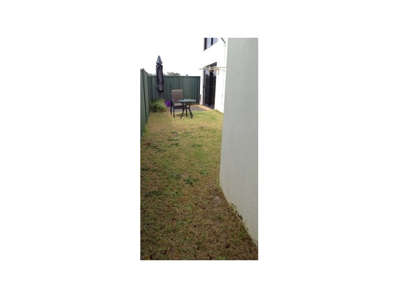 7/24 Oversby St, Halls Head WA 6210