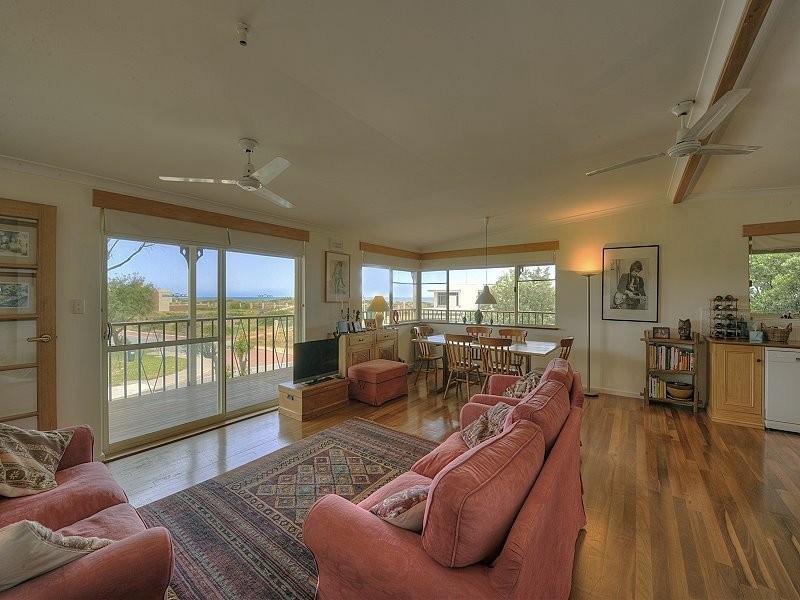 15 Maritime Road, Silver Sands WA 6210