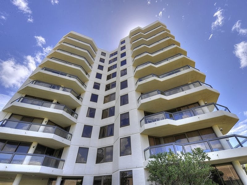 27/6a Valley Road, Halls Head WA 6210