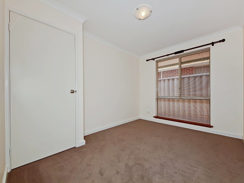 36 Admiralty Crescent, Halls Head WA 6210