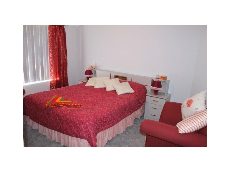 225 Oakmont Avenue, Meadow Springs WA 6210