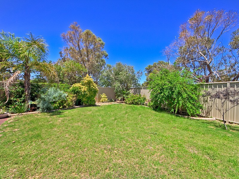 7 Eldora Crescent, Falcon WA 6210