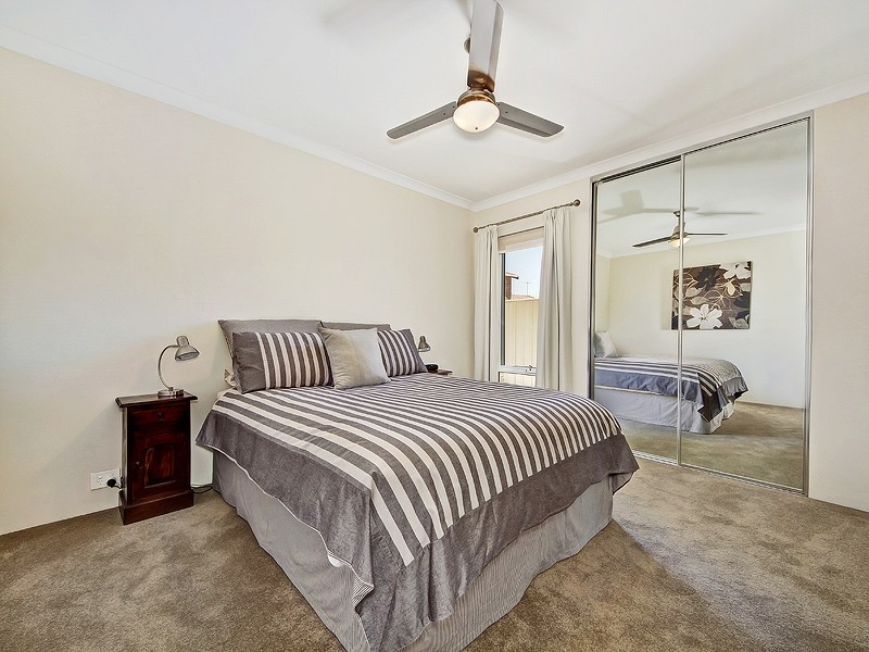 14A Valley Road, Halls Head WA 6210