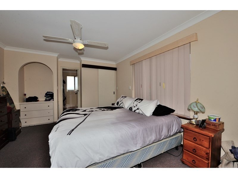 9 Davey Street, Mandurah WA 6210