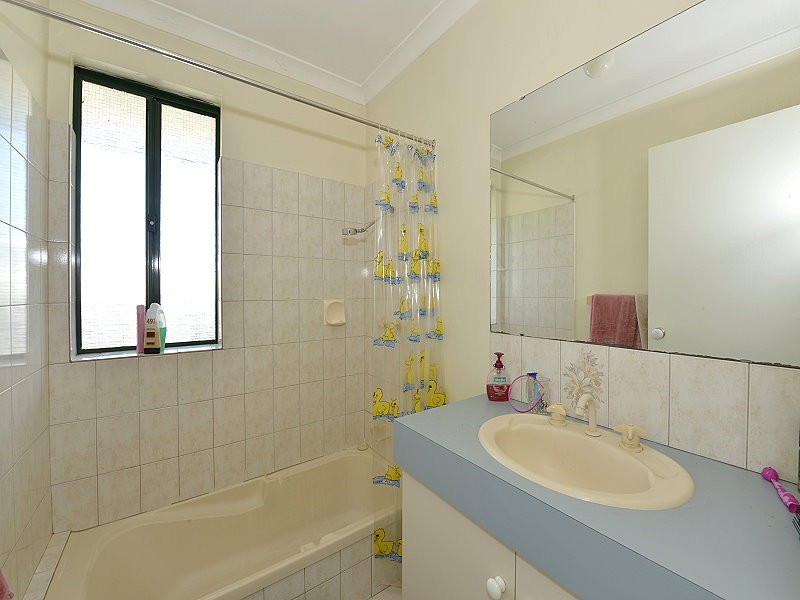 66 Exchequer Avenue, Greenfields WA 6210