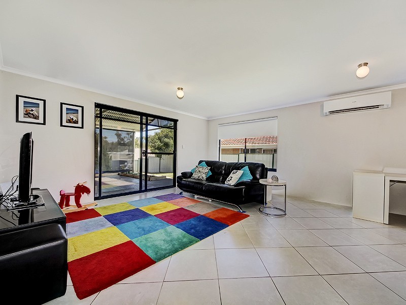 4 Hazlett Lane, Dawesville WA 6211