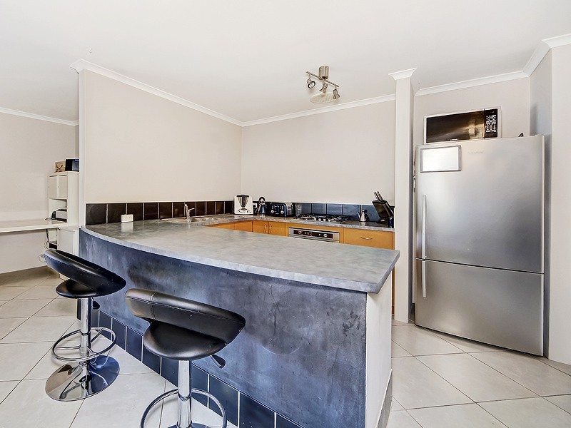 4 Hazlett Lane, Dawesville WA 6211