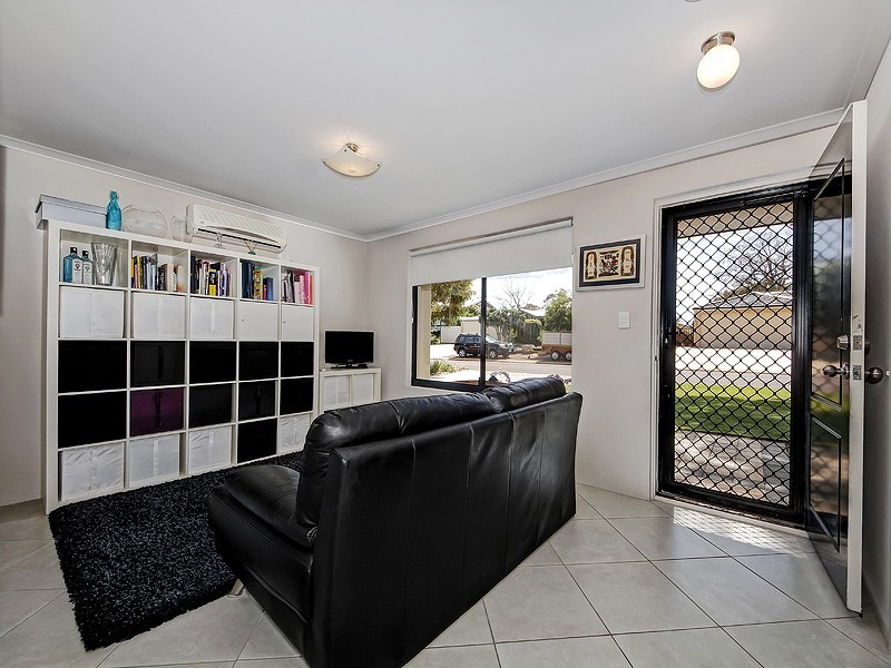 4 Hazlett Lane, Dawesville WA 6211