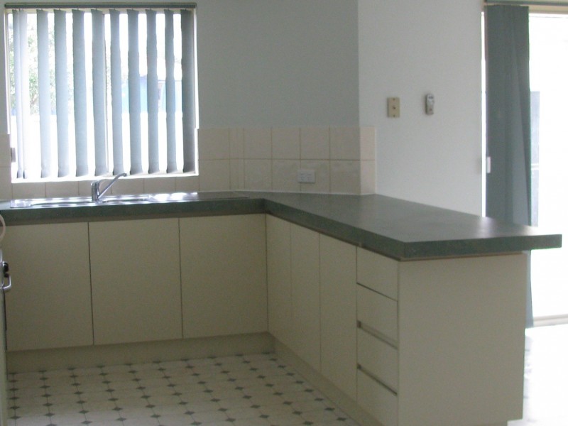 3A Ensay Place, Dudley Park WA 6210