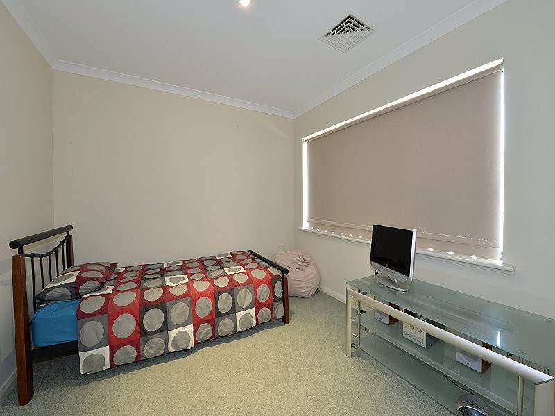 1/51 Sutton Street, Mandurah WA 6210